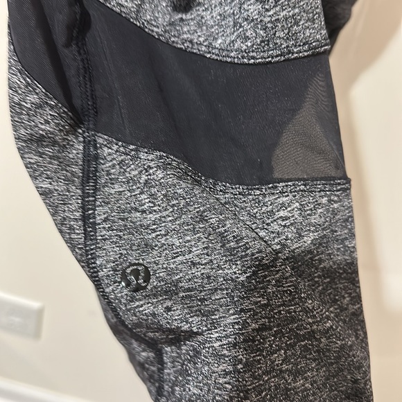 • Lululemon • Women’s If You're Lucky Tank Top Heathered Black / Gray 8 Mesh - Picture 6 of 6
